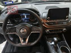 نیسان ئەلتیما